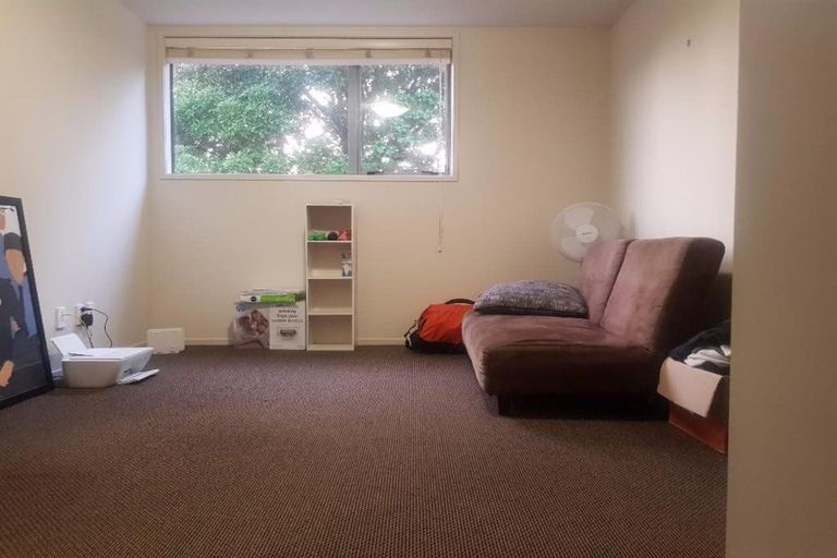 Photo of property in 630 Beach Road, Browns Bay, Auckland, 0630