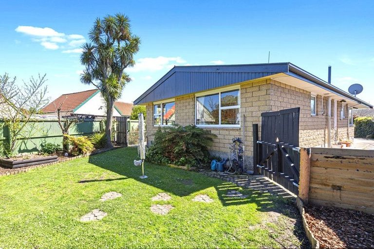 Photo of property in 24 Barrowclough Street, Hoon Hay, Christchurch, 8025