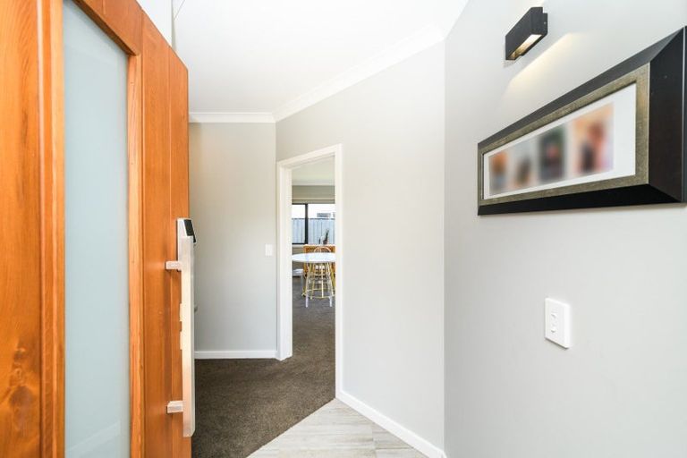 Photo of property in 14a Colombo Street, Hokowhitu, Palmerston North, 4410