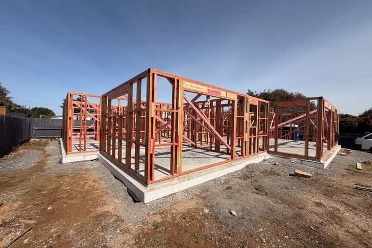 Photo of property in 35 West Plains Road, Waikiwi, Invercargill, 9810