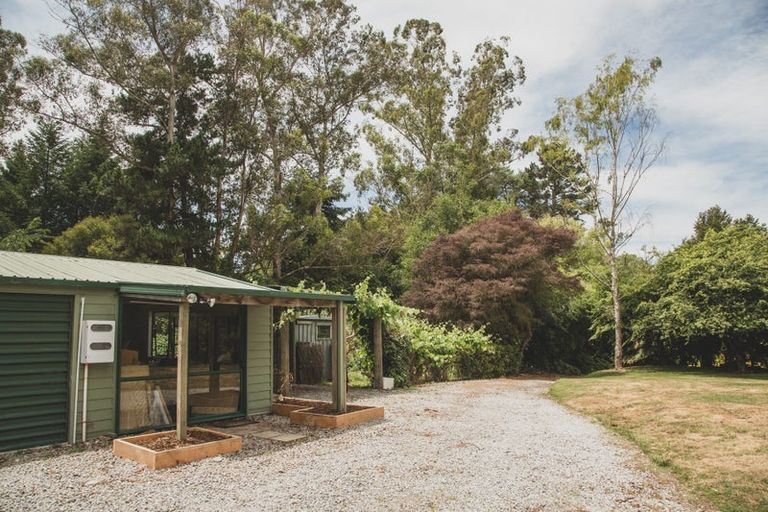 Photo of property in 123 Mapara Road, Acacia Bay, Taupo, 3385