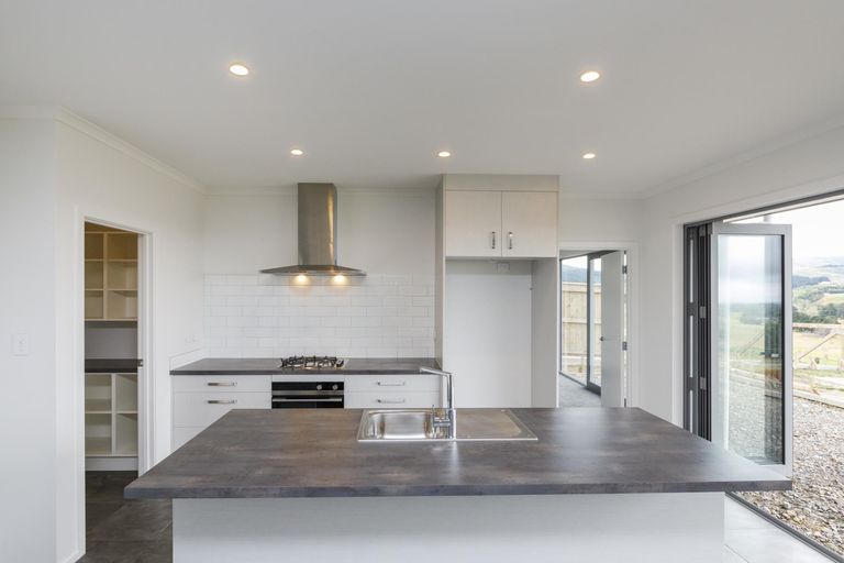 Photo of property in 34 Varsity Heights, Fitzherbert, Palmerston North, 4410