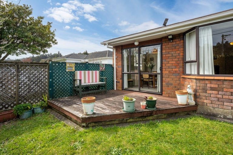 Photo of property in 1/147 Stokes Valley Road, Stokes Valley, Lower Hutt, 5019