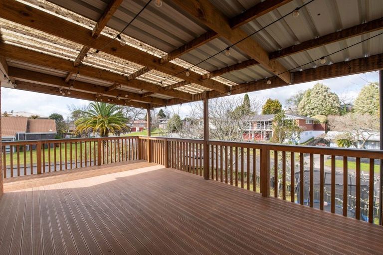 Photo of property in 2 Peachgrove Terrace, Hillcrest, Rotorua, 3015