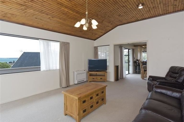 Photo of property in 8 Cathray Place, Matua, Tauranga, 3110