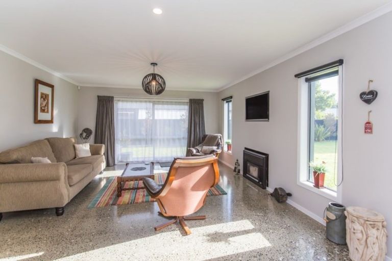 Photo of property in 26 Sandown Avenue, Himatangi Beach, Foxton, 4891