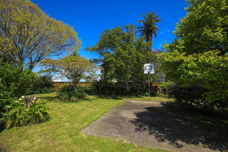 Photo of property in 5 Te Aroha Road, Paeroa, 3600