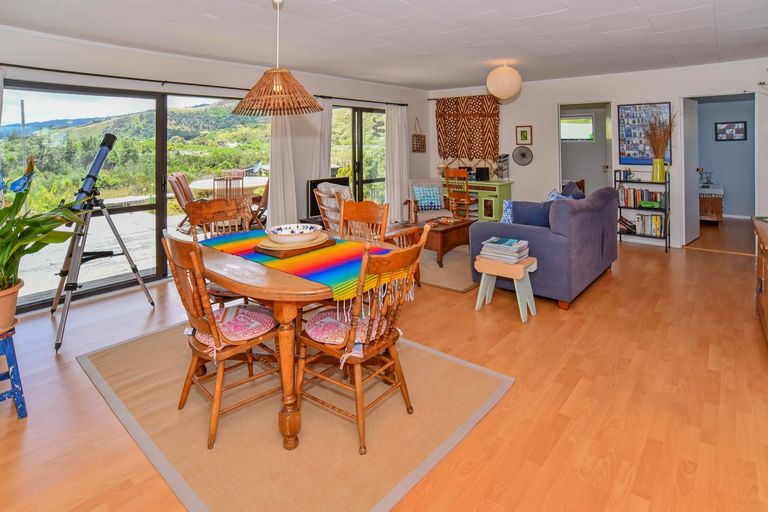 Photo of property in 38 Cordyline Road, Port Waikato, Tuakau, 2695