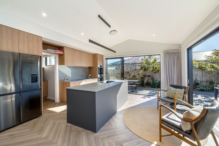 Photo of property in 6 Farley Avenue, Greytown, 5712