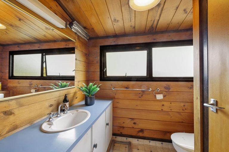 Photo of property in 173 Brooklands Road, Vogeltown, New Plymouth, 4310