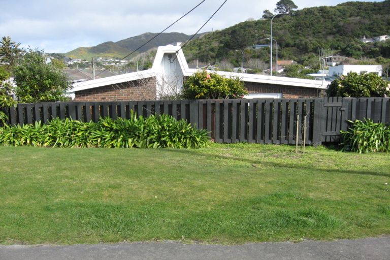 Photo of property in 3/29a Parkvale Road, Karori, Wellington, 6012