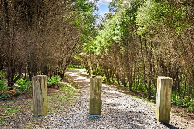 Photo of property in 79 Bishop Lane, Tawharanui Peninsula, Matakana, 0986