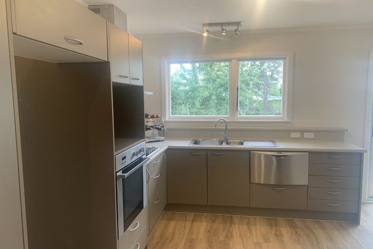 Photo of property in 73 Mooray Avenue, Bishopdale, Christchurch, 8053