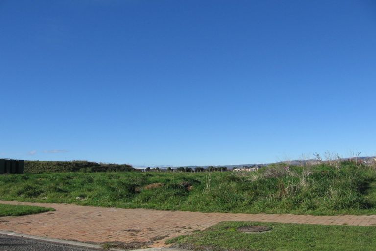 Photo of property in 34 Clearview Drive, Milson, Palmerston North, 4414