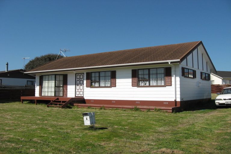 Photo of property in 9 Rosewood Place, Paraparaumu, 5032