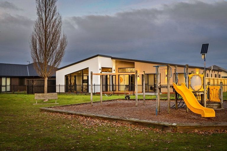 Photo of property in 48 Lambies Street, Marshland, Christchurch, 8083