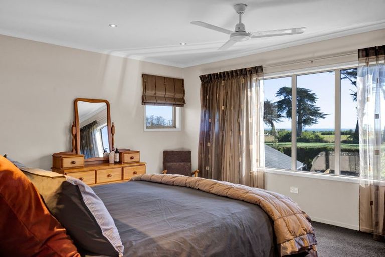 Photo of property in 147 Airport Drive, New Plymouth Airport, New Plymouth, 4373