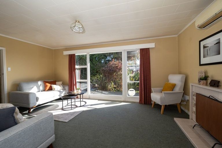 Photo of property in 52 Johnstone Street, Tinwald, Ashburton, 7700