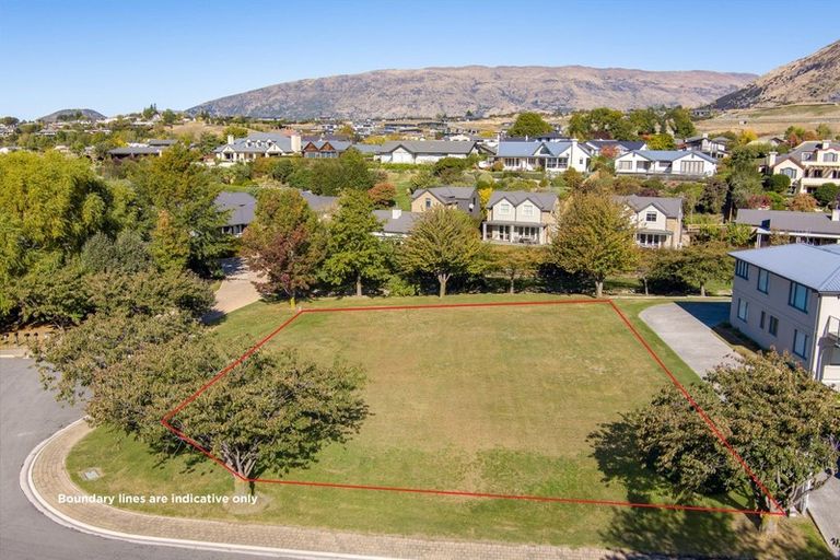 Photo of property in 22 Hyland Street, Wanaka, 9305