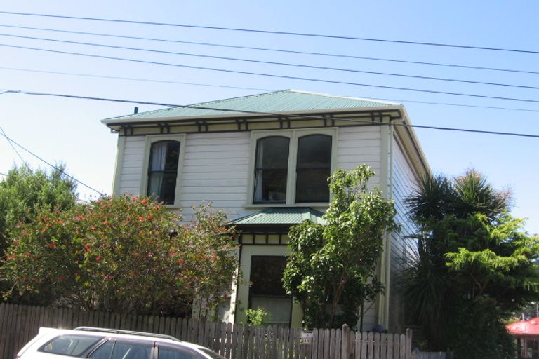 Photo of property in 41 Tasman Street, Mount Cook, Wellington, 6021