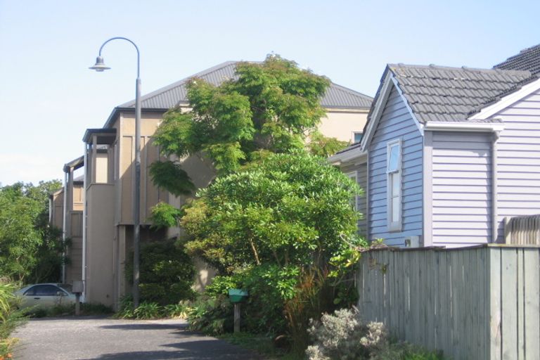 Photo of property in 50c Arawa Street, New Lynn, Auckland, 0600