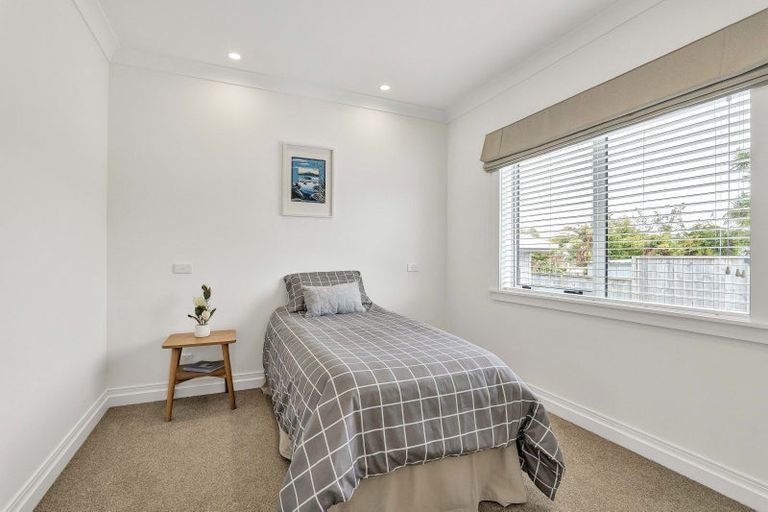 Photo of property in 54a Cloten Road, Stratford, 4332