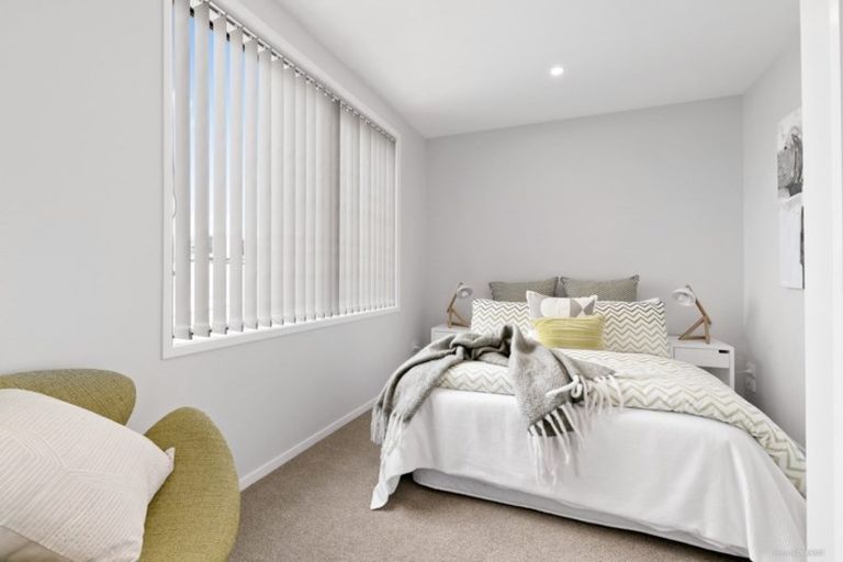 Photo of property in 57 Weir Lane, Silverdale, 0932