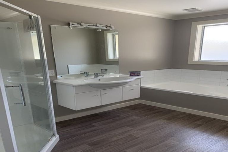 Photo of property in 1 Main Road, Fairfield, Dunedin, 9018