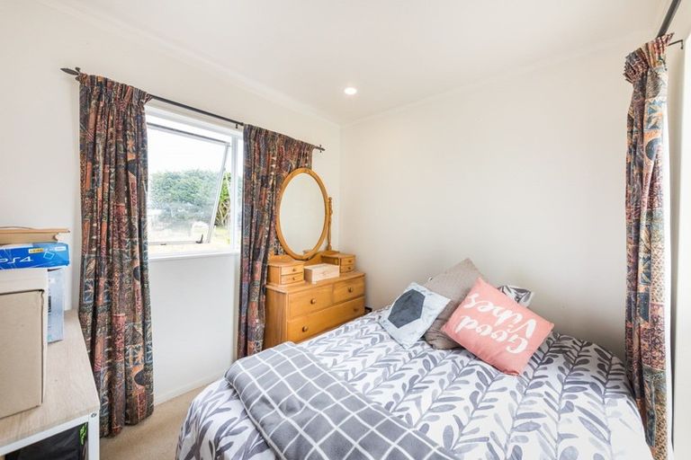 Photo of property in 67 Thomas Place, Foxton Beach, Foxton, 4815