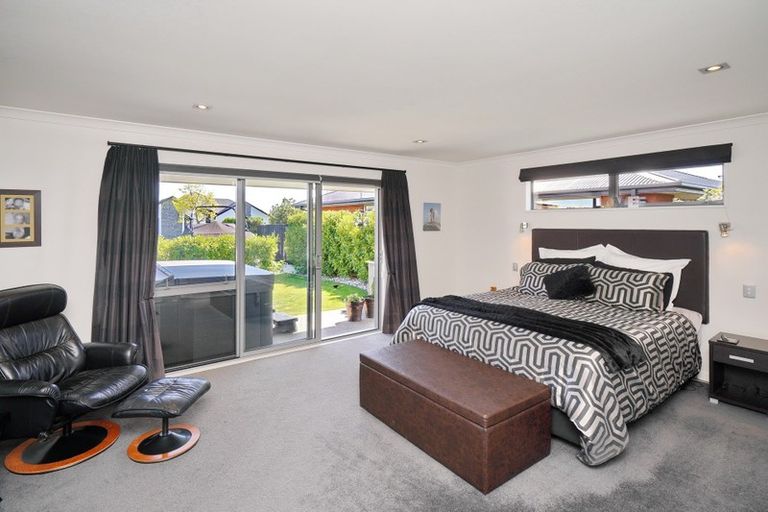 Photo of property in 42 Mokihi Gardens, Hillmorton, Christchurch, 8024