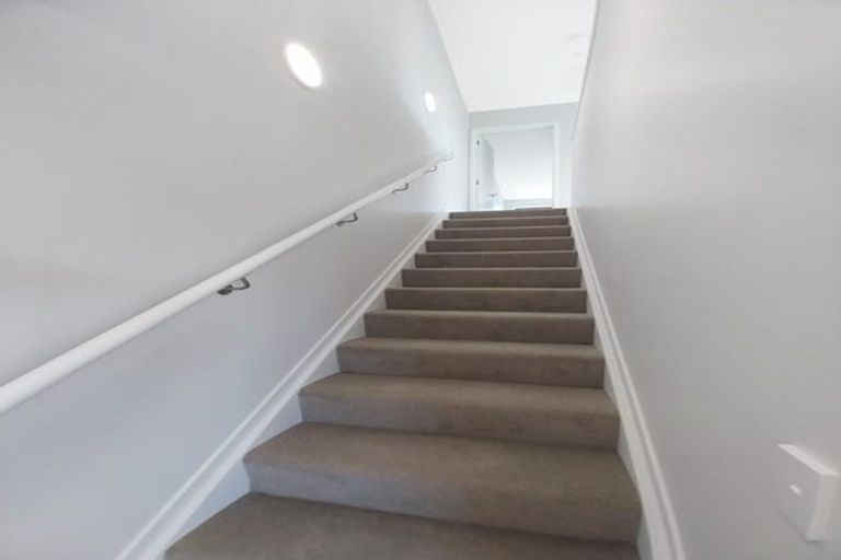 Photo of property in 28 Tima Lane, Mangere Bridge, Auckland, 2022