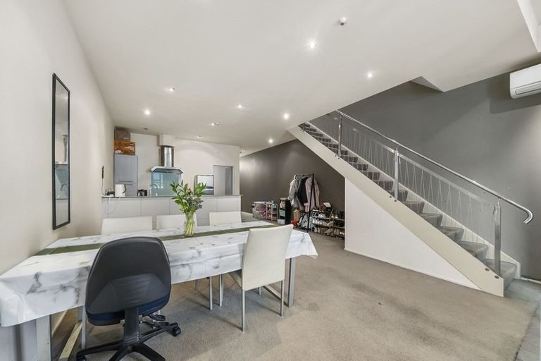 Photo of property in Hb Apartments, 4/3 Holland Street, Te Aro, Wellington, 6011