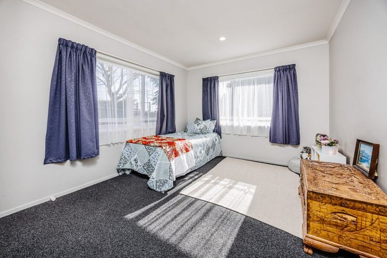 Photo of property in 13 Glenross Drive, Wattle Downs, Auckland, 2103