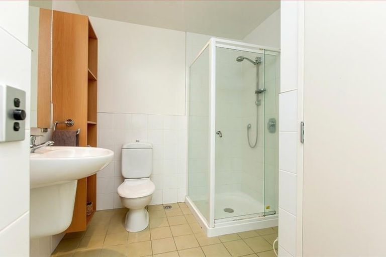Photo of property in 1d/2 Dickens Street, Grey Lynn, Auckland, 1021