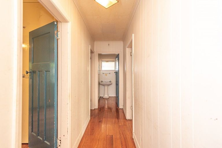 Photo of property in 69 Bedford Avenue, Gonville, Whanganui, 4501