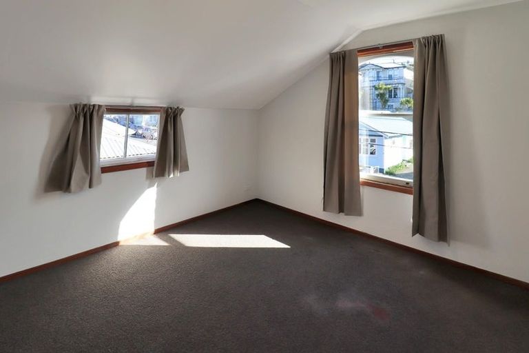 Photo of property in 21a Rintoul Street, Newtown, Wellington, 6021