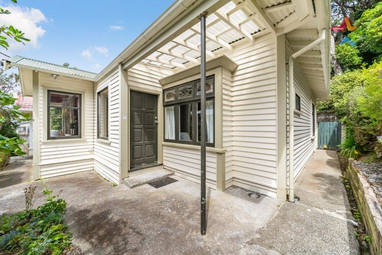 Photo of property in 49 Ribble Street, Island Bay, Wellington, 6023