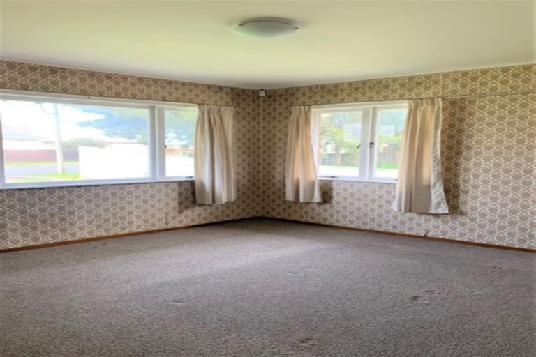 Photo of property in 65 Blake Road, Mangere East, Auckland, 2024