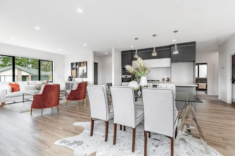 Photo of property in 11 Zadar Street, Kumeu, 0810