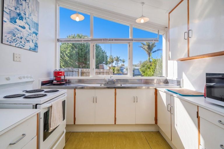Photo of property in 33a Sarah Avenue, Whitianga, 3510