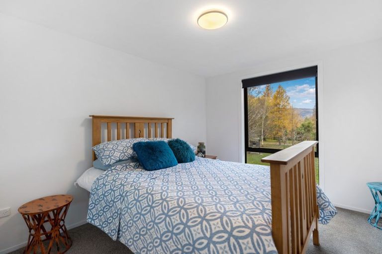 Photo of property in 54 Swann Road, Cromwell, 9384