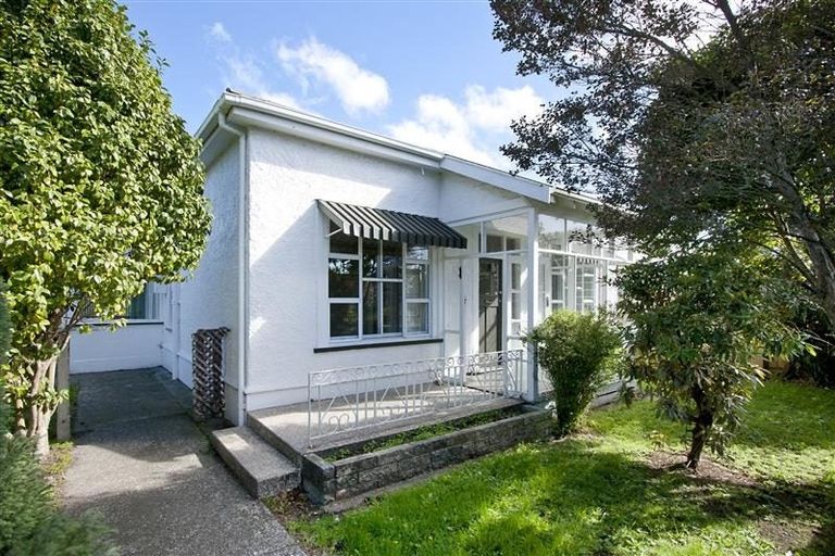 Photo of property in 114 Albert Street, Terrace End, Palmerston North, 4410