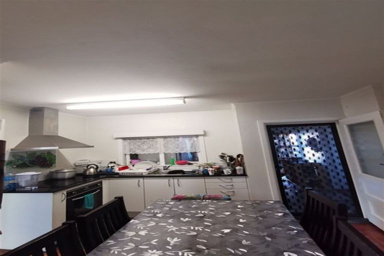 Photo of property in 132 Mount Wellington Highway, Mount Wellington, Auckland, 1060