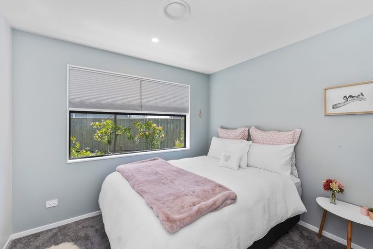 Photo of property in 16 Seagrass Place, Otaki Beach, Otaki, 5512