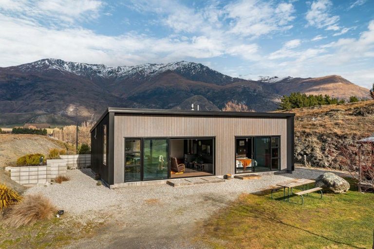 Photo of property in 66 Arrow Junction Road, Arrow Junction, Queenstown, 9371
