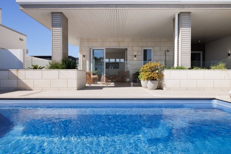 Photo of property in 19 Otira Close, Papamoa Beach, Papamoa, 3118