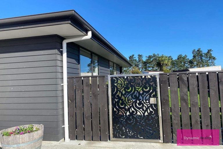 Photo of property in 15 George Street, Bulls, 4818