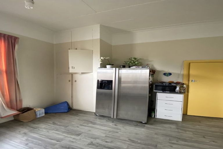 Photo of property in 385 South Road, Caversham, Dunedin, 9012