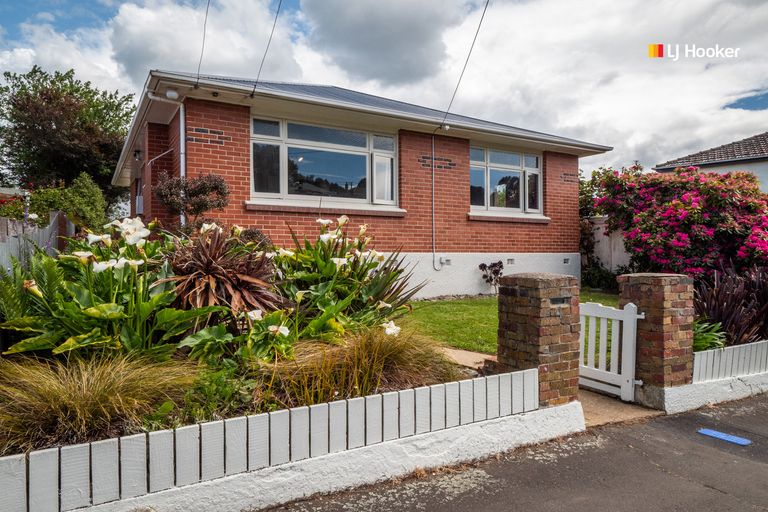 Photo of property in 4 North Taieri Road, Abbotsford, Dunedin, 9018