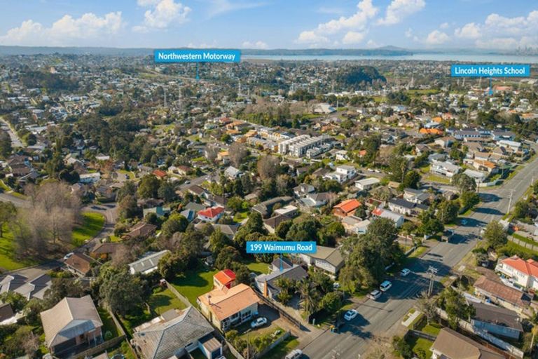 Photo of property in 199 Waimumu Road, Massey, Auckland, 0614